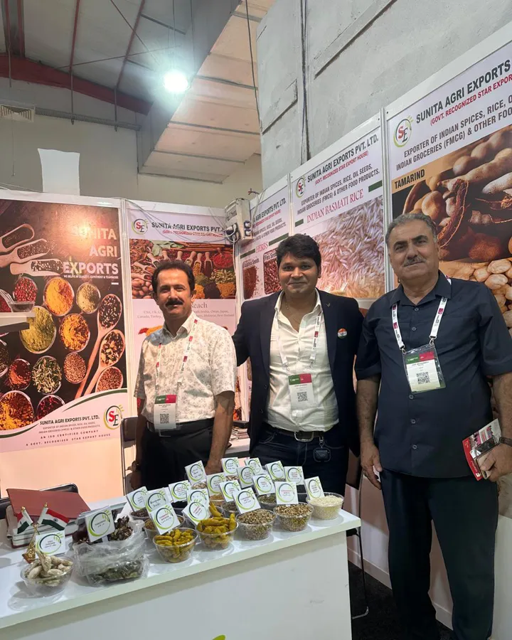 Sunita Agri Exports team meeting buyers at an international food fair